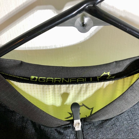 Louise Garneau medium cycling jersey - Picture 3 of 3